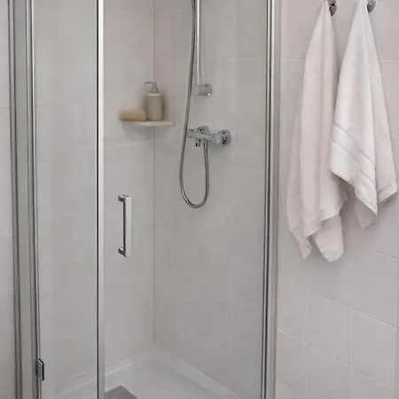 Spacious Workers Longstay Near Frankfurt Am Main Kelkheim